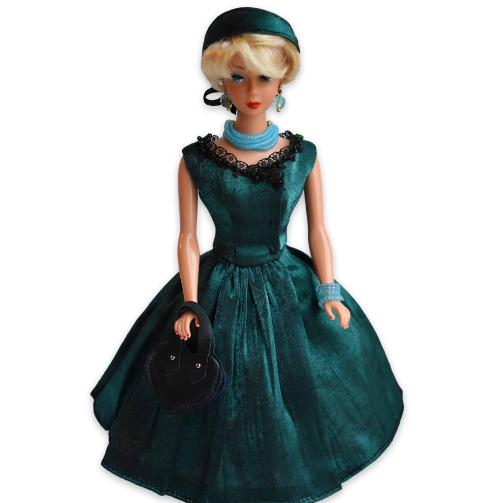 Poupées Barbies ▷ Brocante En Ligne Antiquités ▷ Objets Déco